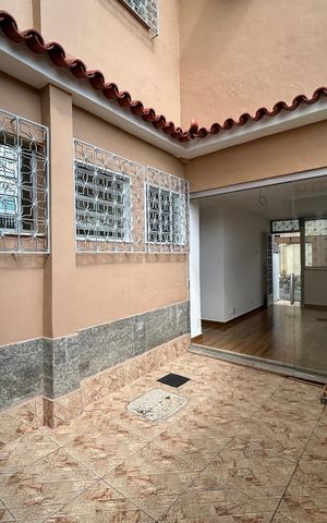 Casa para alugar com 90m², 2 quartos e sem vagaQuintal