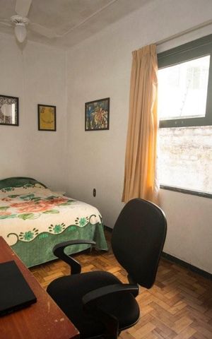 Casa à venda com 281m², 3 quartos e 2 vagas Casa à venda com 281m², 3 quartos e 2 vagasQuarto 2