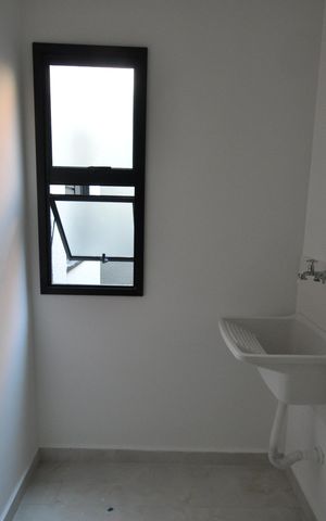 Apartamento para alugar com 38m², 2 quartos e sem vagaÁrea de Serviço
