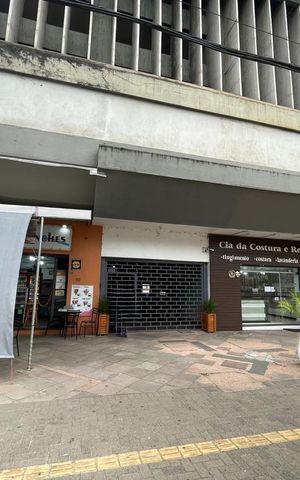 Apartamento à venda com 60m², 3 quartos e 1 vaga Apartamento à venda com 60m², 3 quartos e 1 vagaFachada
