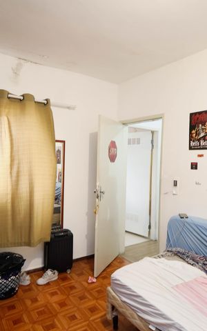 Casa à venda com 250m², 4 quartos e 2 vagas Casa à venda com 250m², 4 quartos e 2 vagasQuarto 2