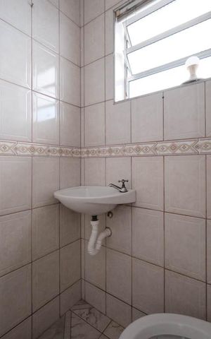 Casa à venda com 70m², 2 quartos e 1 vagaBanheiro 2
