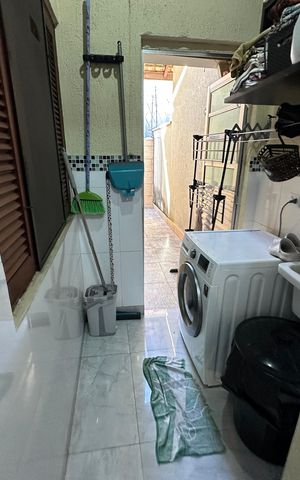 Casa de condomínio à venda com 71m², 2 quartos e 1 vaga Casa de condomínio à venda com 71m², 2 quartos e 1 vagaÁrea de Serviço