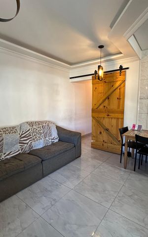 Casa de condomínio à venda com 71m², 2 quartos e 1 vaga Casa de condomínio à venda com 71m², 2 quartos e 1 vagaSala