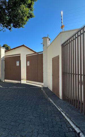 Casa de condomínio à venda com 71m², 2 quartos e 1 vaga Casa de condomínio à venda com 71m², 2 quartos e 1 vagaFachada