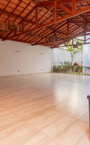 Apartamento à venda com 44m², 2 quartos e sem vagaÁrea comum - Salão de festas