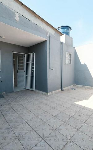 Casa à venda com 150m², 3 quartos e 2 vagasÁrea de Serviço