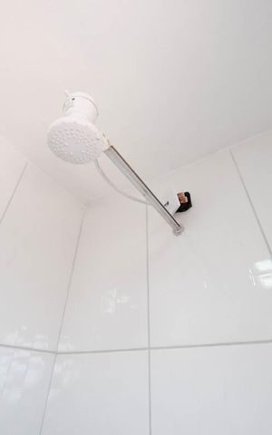 Casa à venda com 150m², 3 quartos e 2 vagasBanheiro