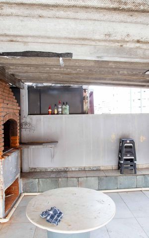 Casa à venda com 217m², 5 quartos e sem vagaChurrasqueira