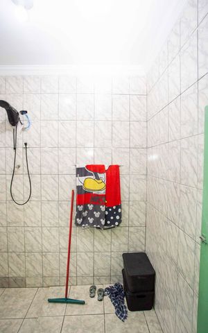 Casa à venda com 217m², 5 quartos e sem vagaBanheiro Casa 1