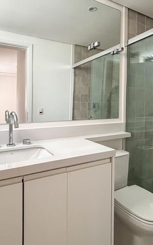 Apartamento à venda com 141m², 3 quartos e 1 vaga Apartamento à venda com 141m², 3 quartos e 1 vagaBanheiro da Suíte 2