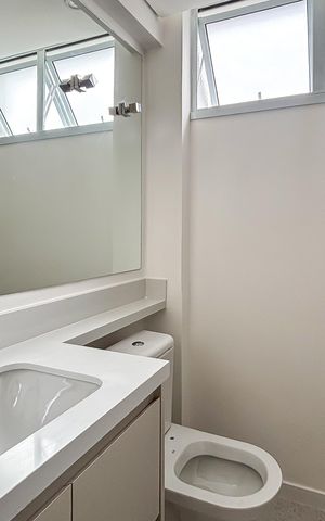 Apartamento à venda com 141m², 3 quartos e 1 vaga Apartamento à venda com 141m², 3 quartos e 1 vagaBanheiro da Suíte 3