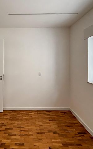 Apartamento à venda com 141m², 3 quartos e 1 vaga Apartamento à venda com 141m², 3 quartos e 1 vagaSuíte 2