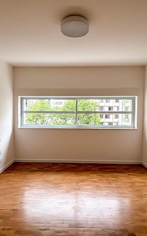 Apartamento à venda com 141m², 3 quartos e 1 vaga Apartamento à venda com 141m², 3 quartos e 1 vagaSuíte