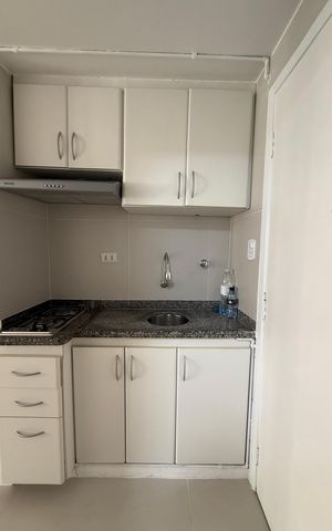 Studio para alugar com 27m², 1 quarto e sem vaga Studio para alugar com 27m², 1 quarto e sem vagaCozinha