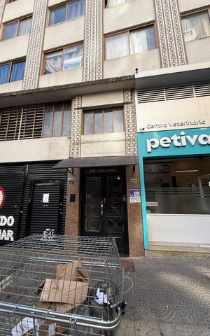 Studio para alugar com 27m², 1 quarto e sem vaga Studio para alugar com 27m², 1 quarto e sem vagaFachada