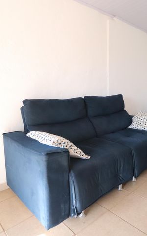 Casa para alugar com 60m², 2 quartos e 2 vagasSala