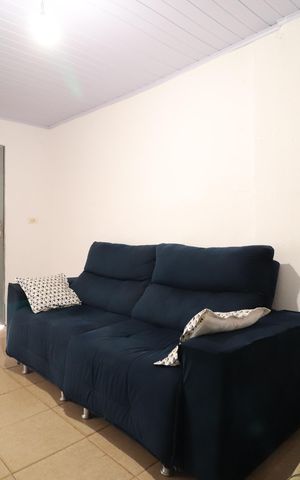Casa para alugar com 60m², 2 quartos e 2 vagasSala