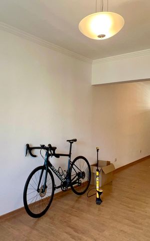 Apartamento à venda com 80m², 2 quartos e 1 vaga Apartamento à venda com 80m², 2 quartos e 1 vagaSala