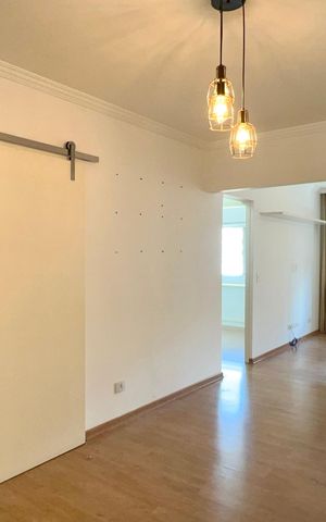 Apartamento à venda com 80m², 2 quartos e 1 vaga Apartamento à venda com 80m², 2 quartos e 1 vagaSala