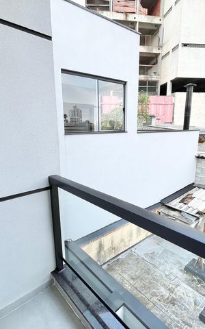 Casa à venda com 123m², 3 quartos e 2 vagas Casa à venda com 123m², 3 quartos e 2 vagasQuarto 3 Varanda