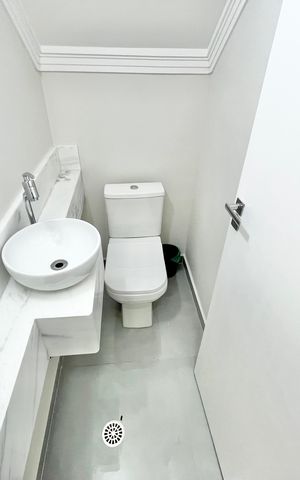 Casa à venda com 123m², 3 quartos e 2 vagas Casa à venda com 123m², 3 quartos e 2 vagasLavabo