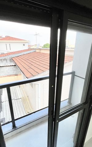 Casa à venda com 123m², 3 quartos e 2 vagas Casa à venda com 123m², 3 quartos e 2 vagasQuarto 3 Varanda