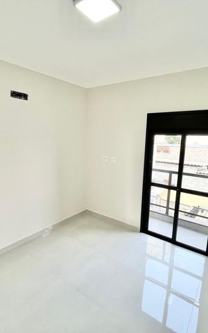 Casa à venda com 123m², 3 quartos e 2 vagas Casa à venda com 123m², 3 quartos e 2 vagasQuarto 3