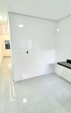 Casa à venda com 123m², 3 quartos e 2 vagas Casa à venda com 123m², 3 quartos e 2 vagasCozinha
