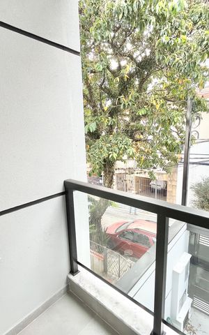 Casa à venda com 123m², 3 quartos e 2 vagas Casa à venda com 123m², 3 quartos e 2 vagasVaranda Quarto 1 Suíte