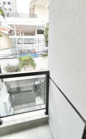 Casa à venda com 123m², 3 quartos e 2 vagas Casa à venda com 123m², 3 quartos e 2 vagasVaranda Quarto 1 Suíte