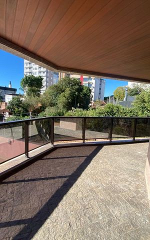 Apartamento à venda com 277m², 3 quartos e 2 vagasVaranda