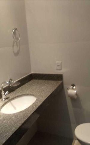 Casa de condomínio para alugar com 40m², 2 quartos e 1 vaga Casa de condomínio para alugar com 40m², 2 quartos e 1 vagaBanheiro