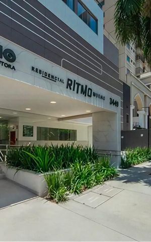 Studio para alugar com 52m², 1 quarto e 1 vaga Studio para alugar com 52m², 1 quarto e 1 vagaFachada