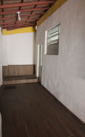 Casa à venda com 240m², 2 quartos e 2 vagasÁrea de Serviço