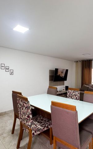 Casa à venda com 115m², 2 quartos e 2 vagas Casa à venda com 115m², 2 quartos e 2 vagasCozinha