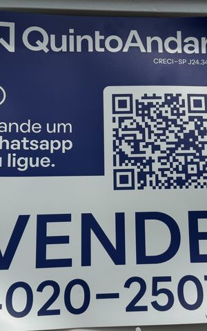 Casa à venda com 115m², 2 quartos e 2 vagas Casa à venda com 115m², 2 quartos e 2 vagasPlaca