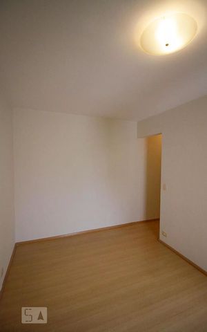 Apartamento à venda com 80m², 3 quartos e 1 vaga Apartamento à venda com 80m², 3 quartos e 1 vagaSala