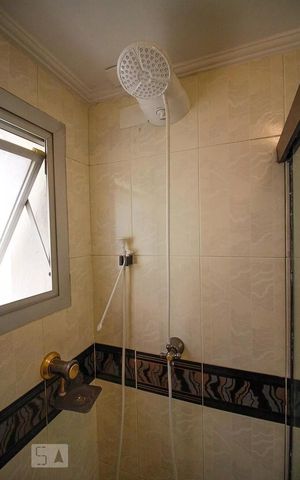 Apartamento à venda com 80m², 3 quartos e 1 vaga Apartamento à venda com 80m², 3 quartos e 1 vagaBanheiro