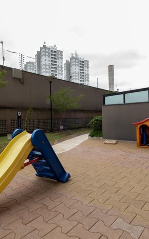Apartamento à venda com 41m², 1 quarto e 1 vaga Apartamento à venda com 41m², 1 quarto e 1 vagaÁrea comum - Playground