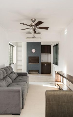 Apartamento à venda com 70m², 2 quartos e 1 vaga Apartamento à venda com 70m², 2 quartos e 1 vagaSala