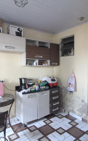 Casa à venda com 220m², 4 quartos e 2 vagasEdícula / cozinha
