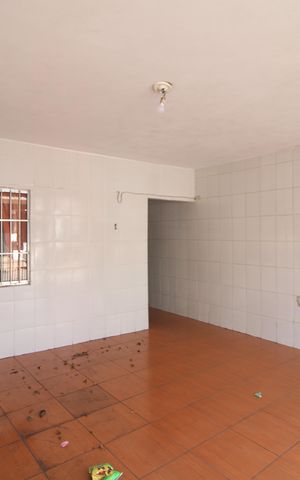 Casa à venda com 220m², 4 quartos e 2 vagasGaragem