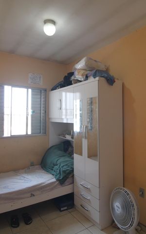 Casa à venda com 220m², 4 quartos e 2 vagasQuarto 1