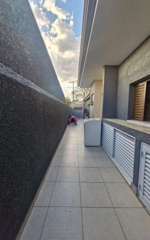 Casa à venda com 256m², 3 quartos e 4 vagas