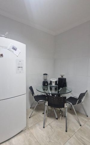 Casa à venda com 256m², 3 quartos e 4 vagas