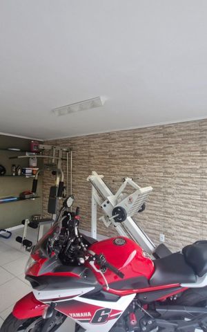 Casa à venda com 256m², 3 quartos e 4 vagas