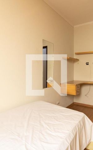Casa à venda com 1000m², 3 quartos e 8 vagas Casa à venda com 1000m², 3 quartos e 8 vagasquarto 3