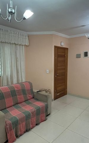 Casa à venda com 178m², 3 quartos e 4 vagas Casa à venda com 178m², 3 quartos e 4 vagasSala