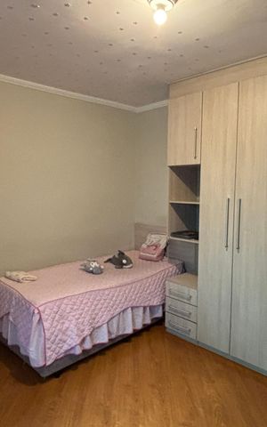 Casa à venda com 178m², 3 quartos e 4 vagas Casa à venda com 178m², 3 quartos e 4 vagasQuarto 1
